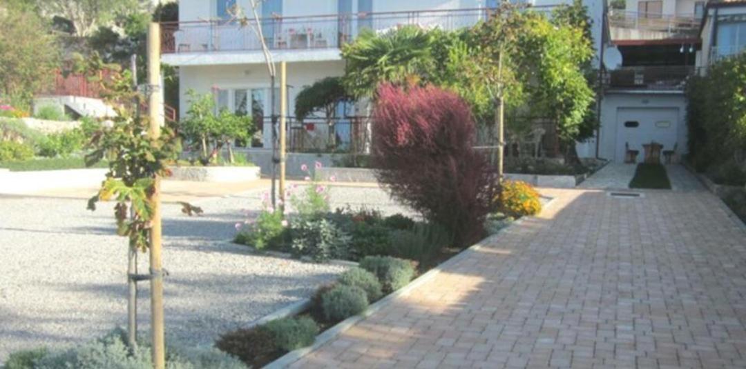 Apartmani Miletic Novi Vinodolski Esterno foto