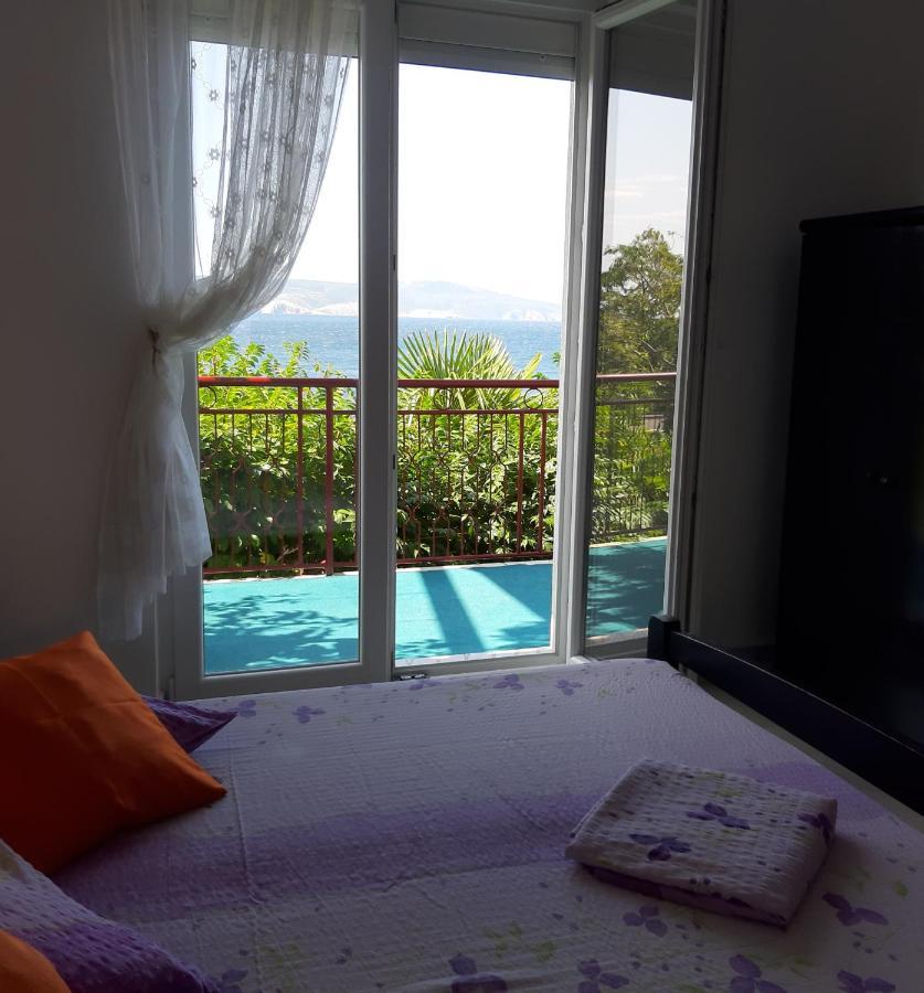 Apartmani Miletic Novi Vinodolski Esterno foto