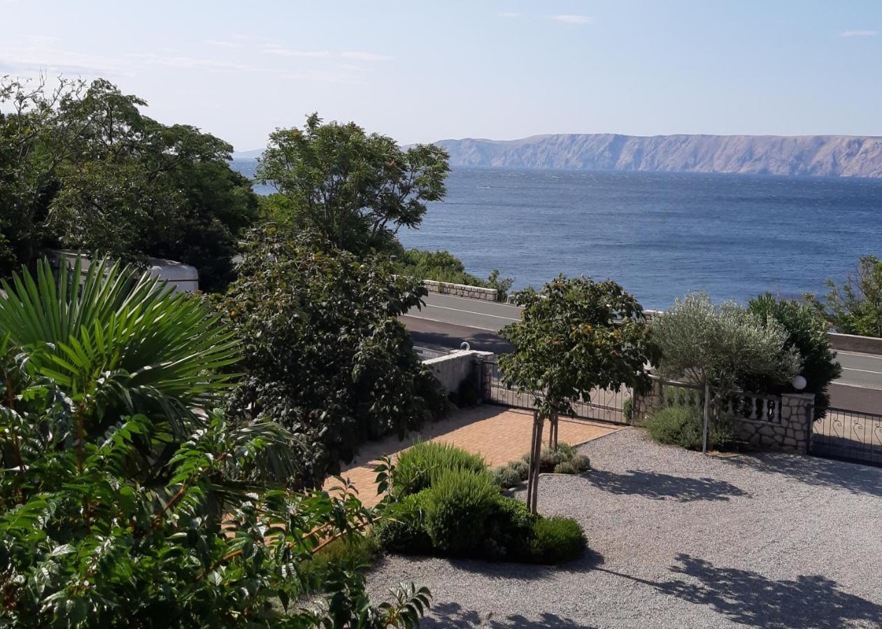Apartmani Miletic Novi Vinodolski Esterno foto