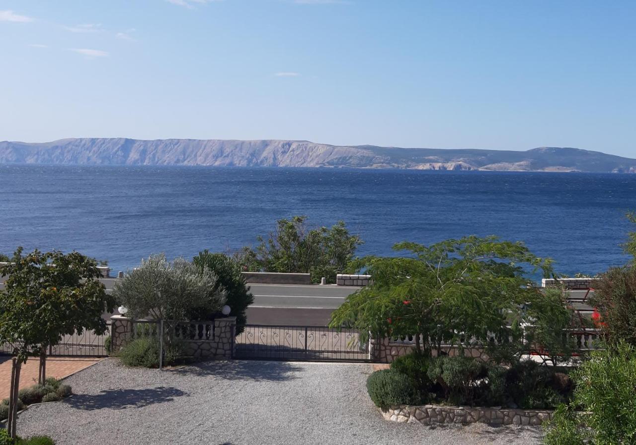 Apartmani Miletic Novi Vinodolski Esterno foto